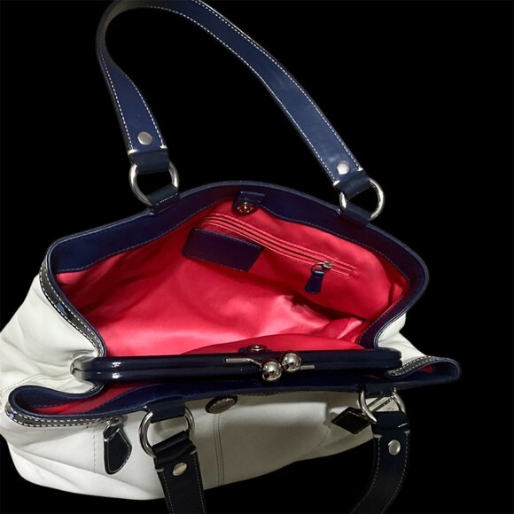 Coach Beige & Navy Leather Tote Handbag With Kiss Lock Closure & Front Zipper Po - Picture 7 of 11